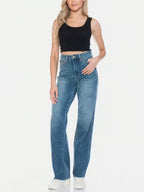 Women's Casual Straight Jeans Retro Tummy Control Denim Pants Medium Wash High-Rise Full-Length Distressed Detailing Button And Zip Closure Five-Pocket Design Relaxed Fit Perfect For All-Seasons Evertday Wear Outings Travel Weekend Looks